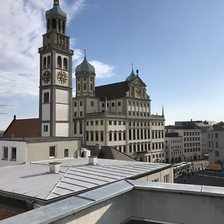 Goldenkey Am Rathausplatz Neu Eingerichtet Aψβούργη