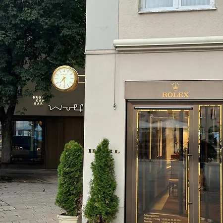 Apartamento Goldenkey-suites - New Luxury 'augusta Vindelicum' - Air Conditioning - Elevator - Prime Location At Town Hall Square Augsburg