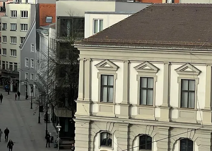 Goldenkey Am Rathausplatz Neu Eingerichtet Appartement Augsburg