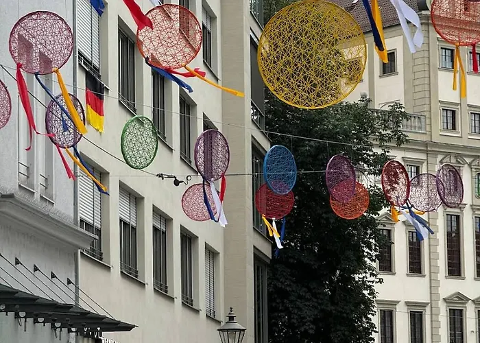 Goldenkey Am Rathausplatz Neu Eingerichtet Appartement Augsburg