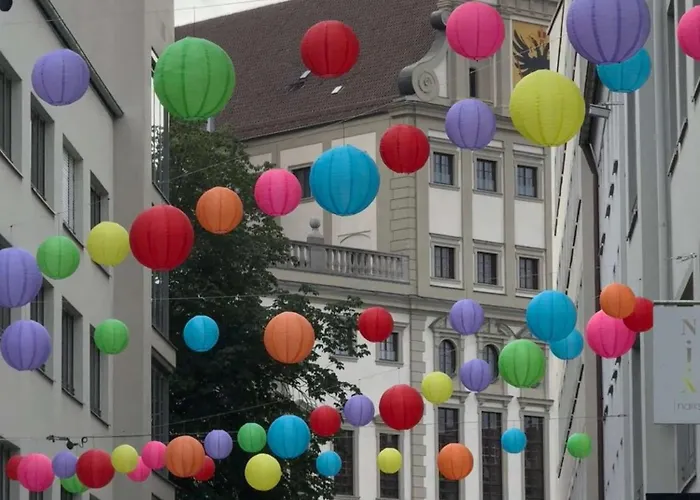 Goldenkey Am Rathausplatz Neu Eingerichtet Appartement *