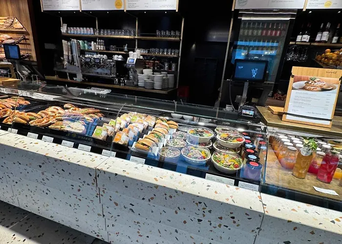 Appartement Goldenkey Am Rathausplatz Neu Eingerichtet *